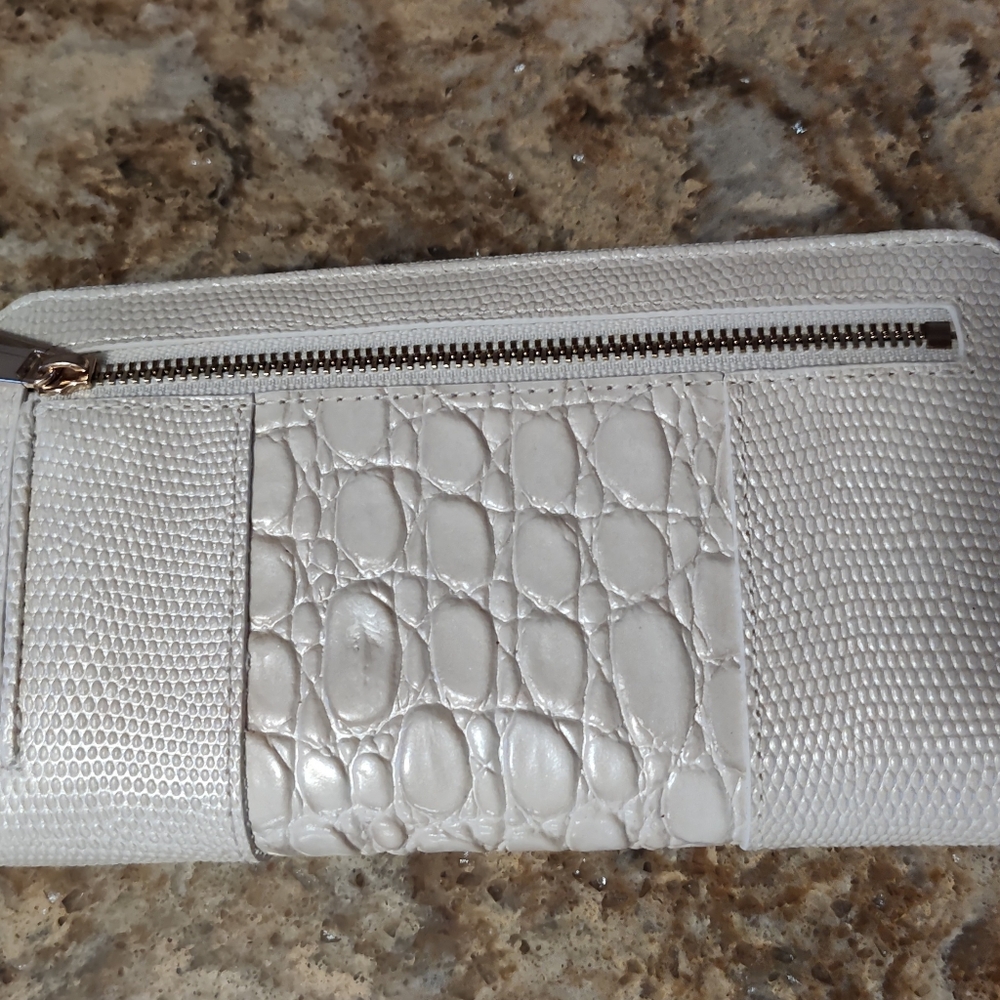 Brahmin Cami And Suri Sea Salt White Carman New With Tags - Picture 10 of 11